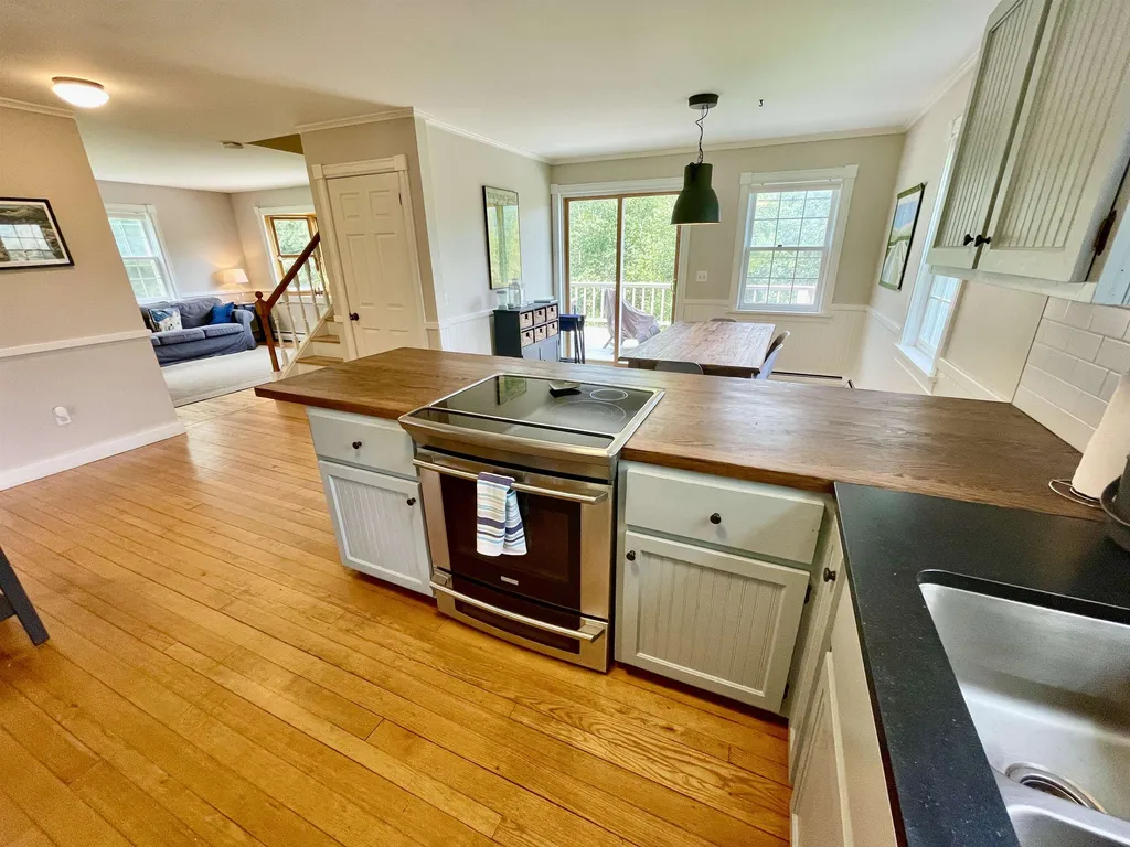 470 Harris Hill Road Fayston VT 05673