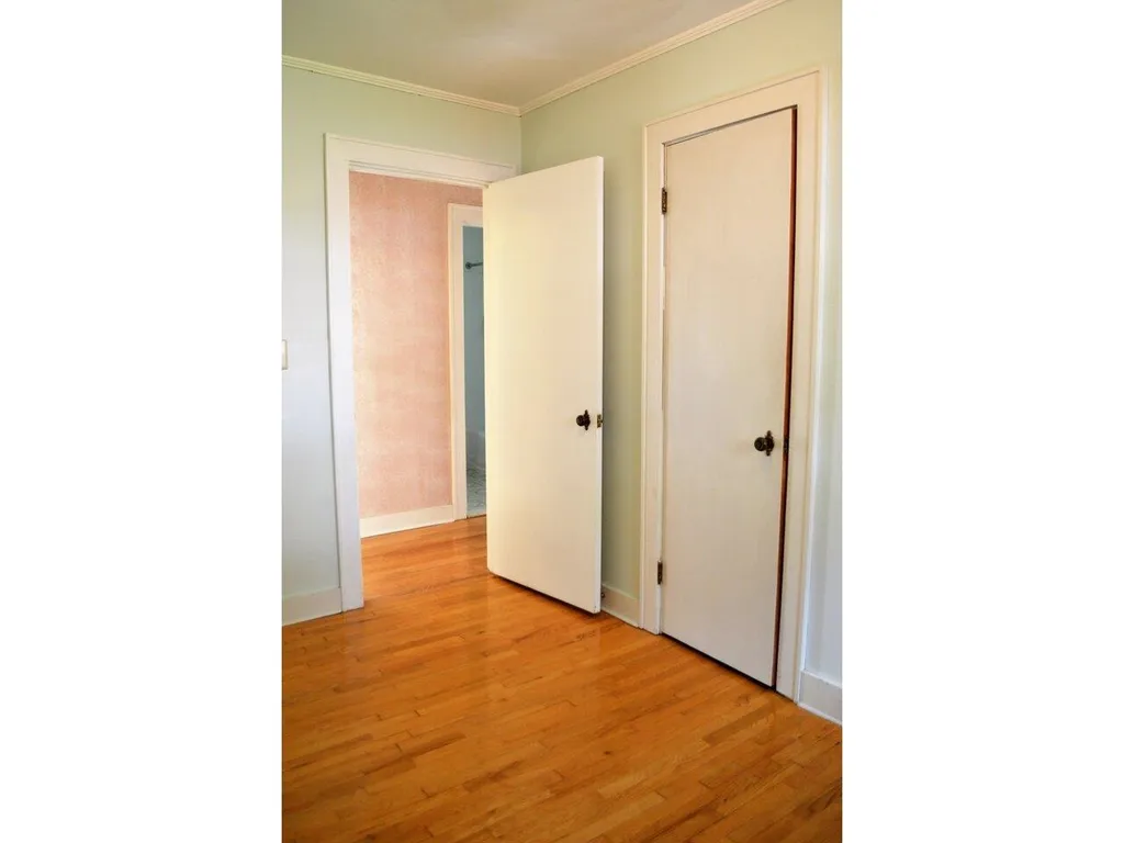 27 South Summit Street Essex Junction VT 05452