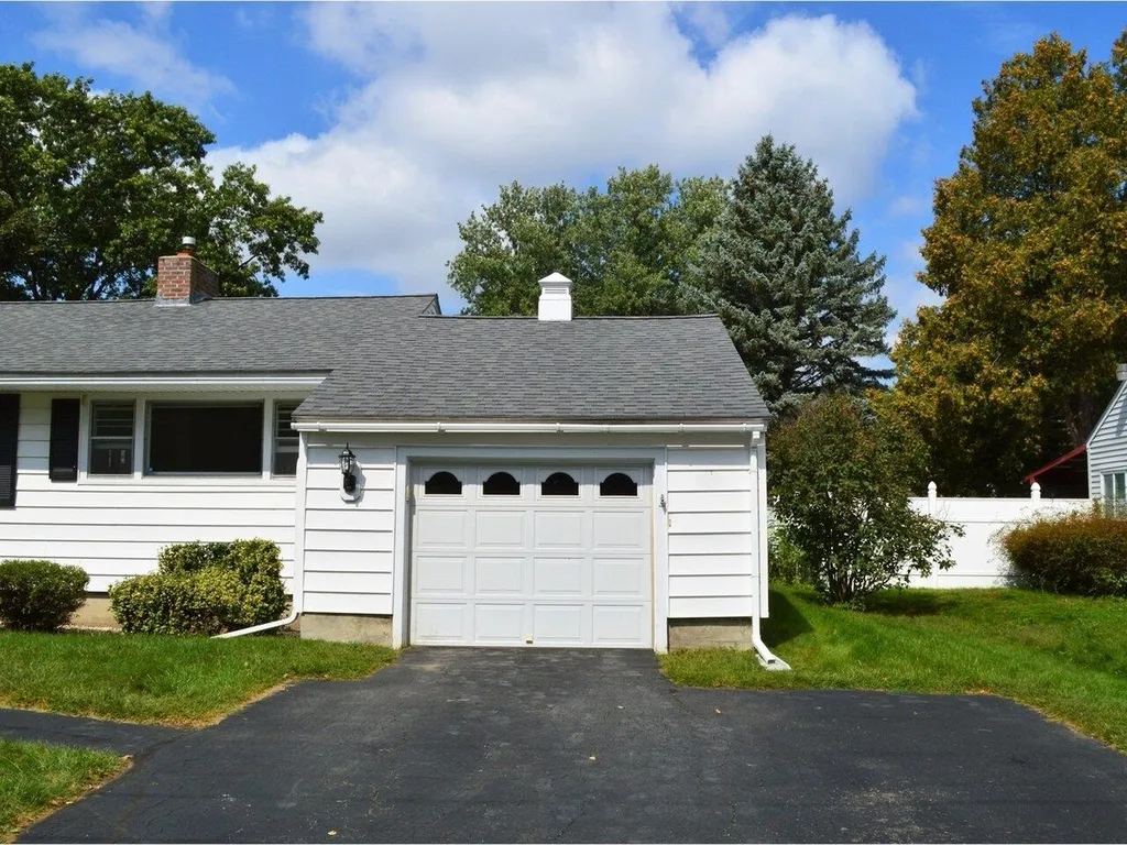 27 South Summit Street Essex Junction VT 05452