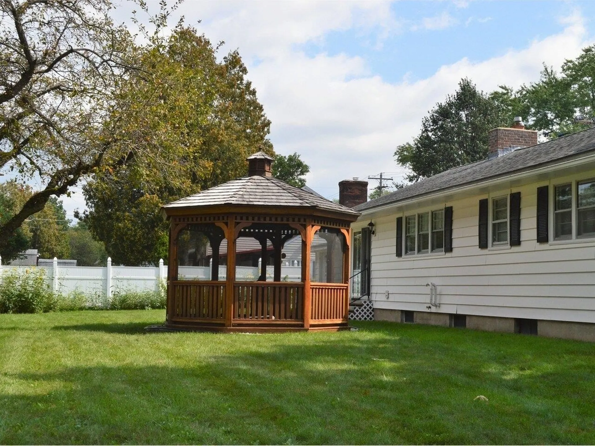 27 South Summit Street Essex Junction VT 05452