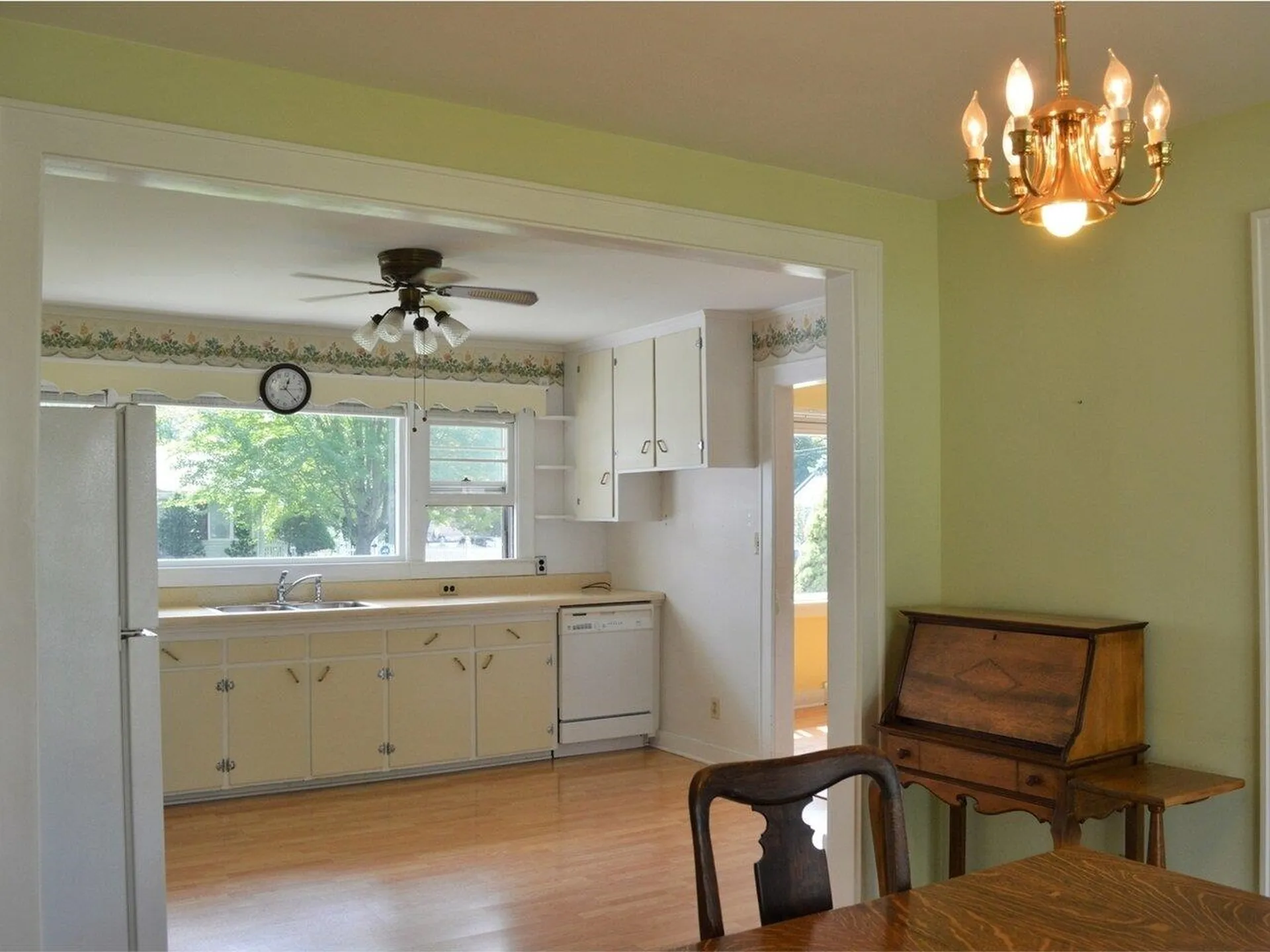 27 South Summit Street Essex Junction VT 05452
