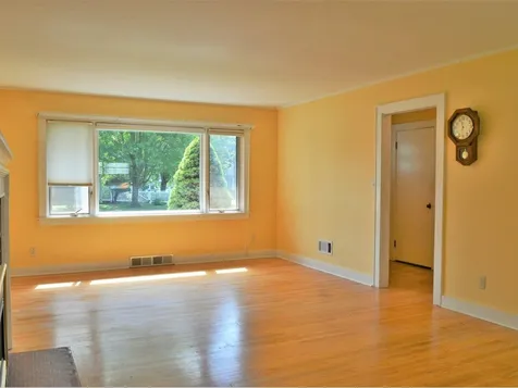 27 South Summit Street Essex Junction VT 05452