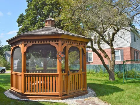27 South Summit Street Essex Junction VT 05452