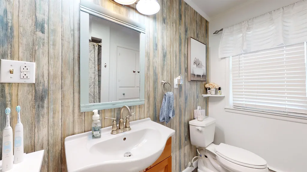 209 Danyow Drive Middlebury VT 05753
