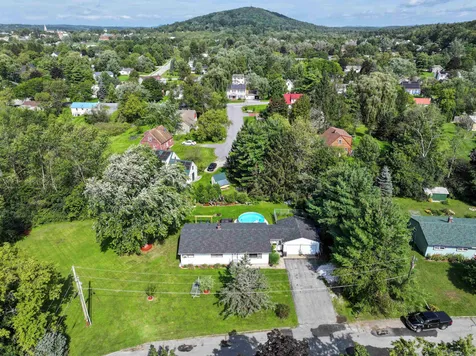 209 Danyow Drive Middlebury VT 05753