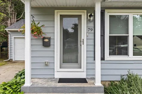 79 Cross Parkway Burlington VT 05408