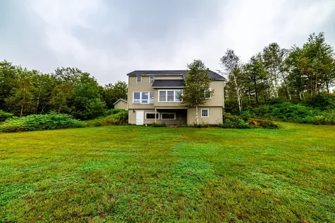 29 Village Road Shelburne NH 03581