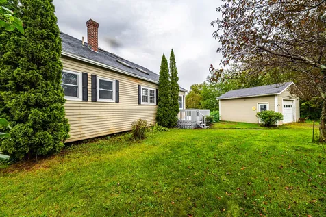 29 Village Road Shelburne NH 03581