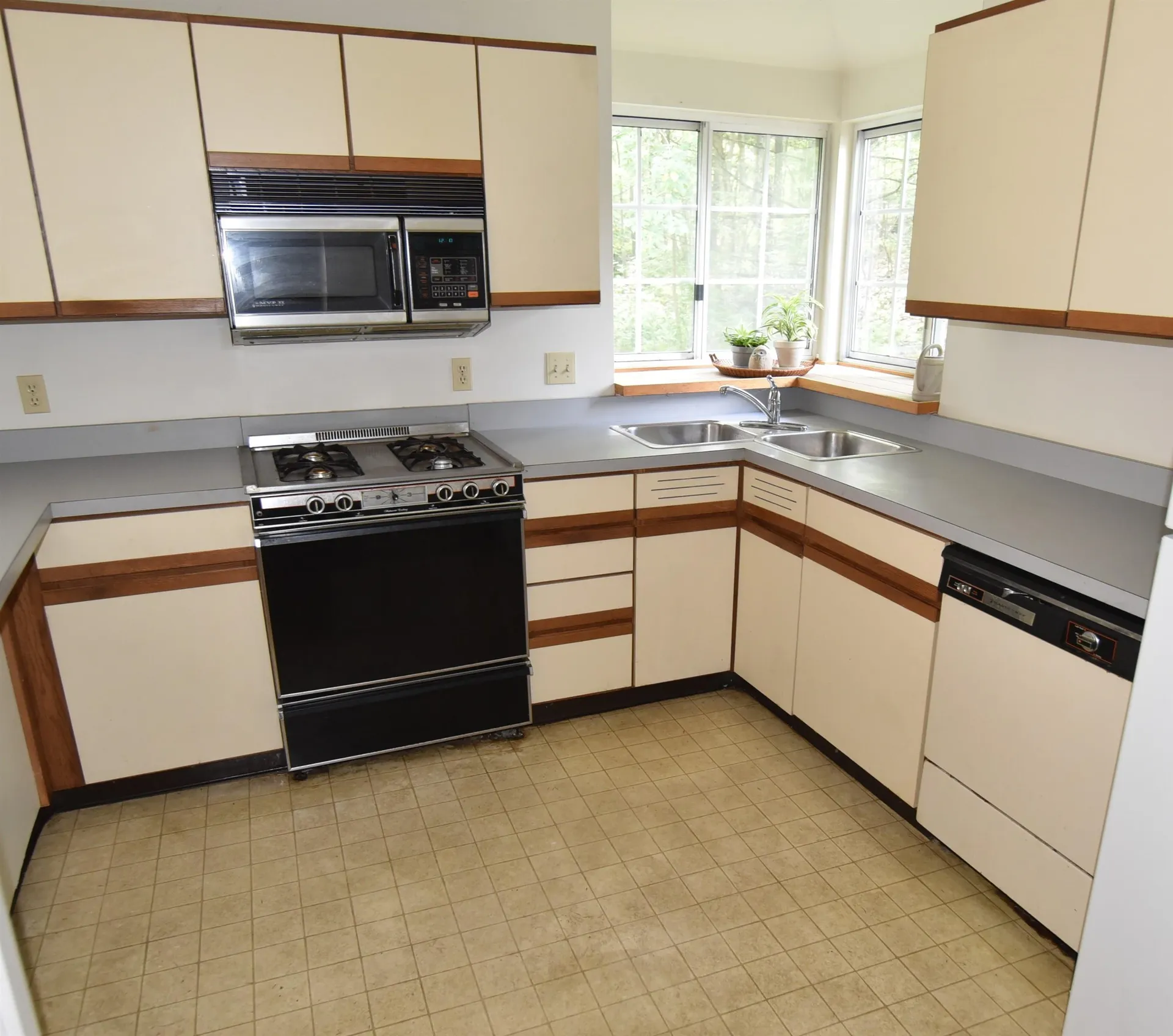 72 Winding Brook Drive South Burlington VT 05403