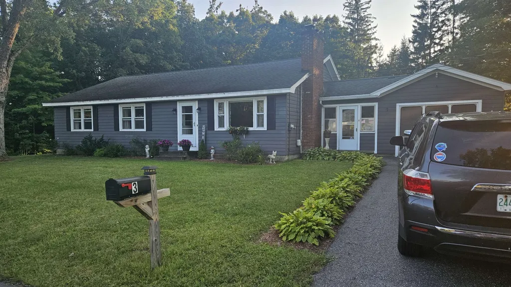 3 Pine Street Merrimack NH 03054