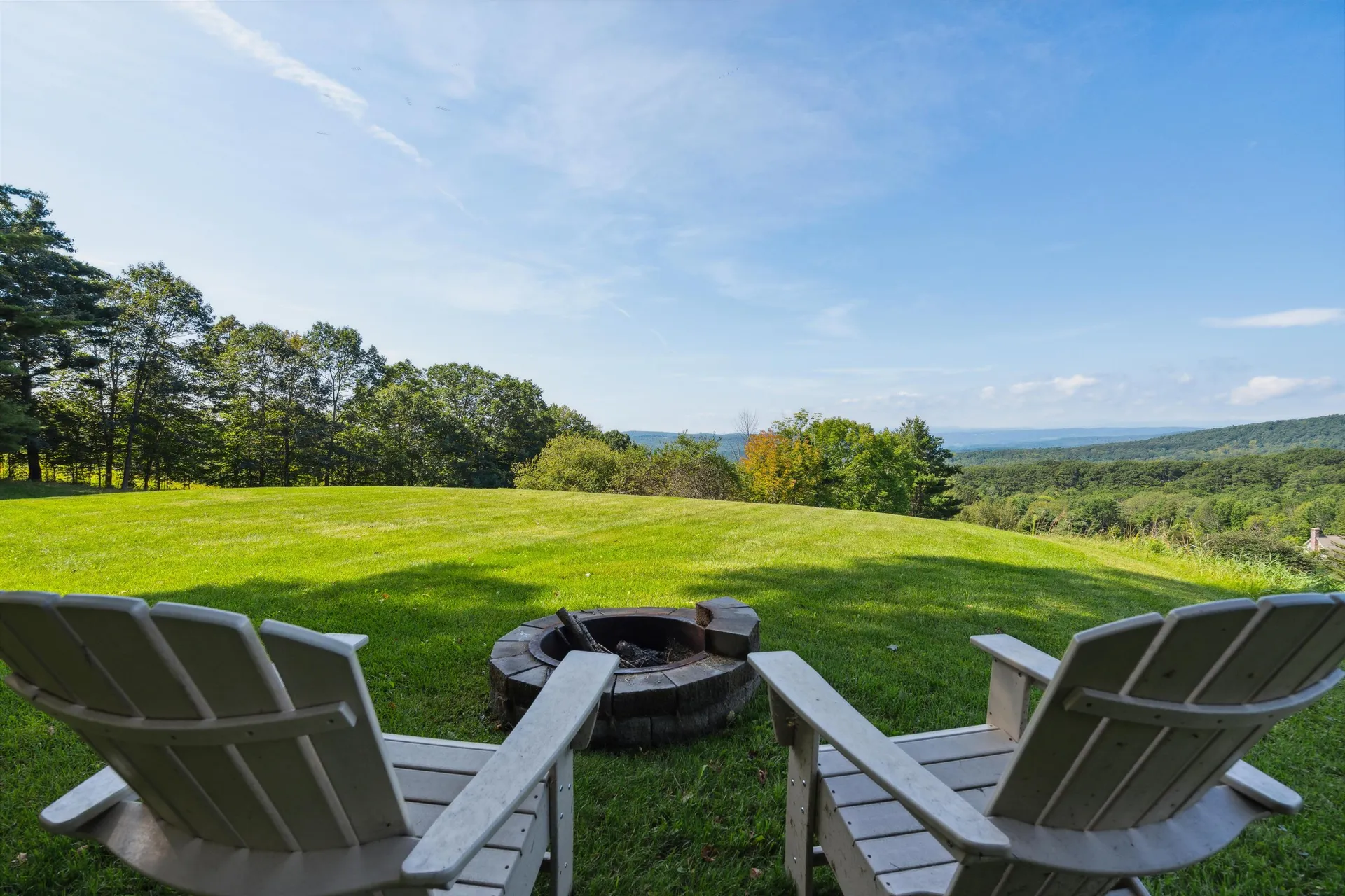 14 Dorset Lane Lebanon NH 03766