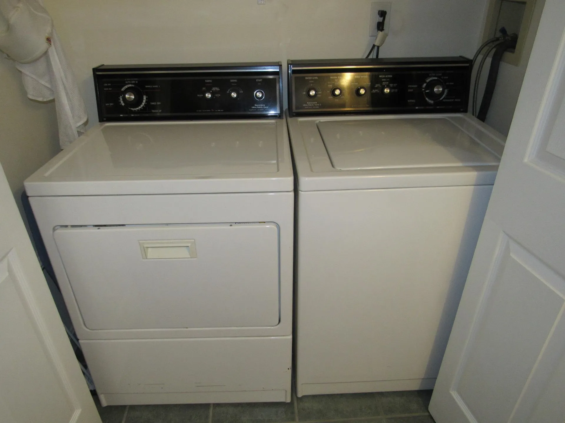 6 Lochmere Lane Nashua NH 03063