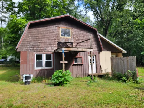 33 Oak Hill Road Hinsdale NH 03451