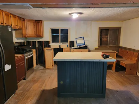 33 Oak Hill Road Hinsdale NH 03451