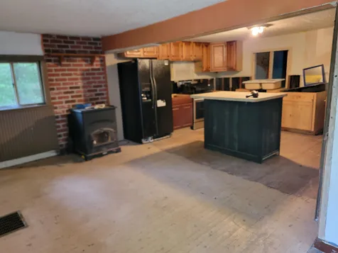 33 Oak Hill Road Hinsdale NH 03451