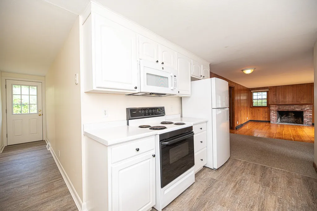 21 Dow Lane Rye NH 03870