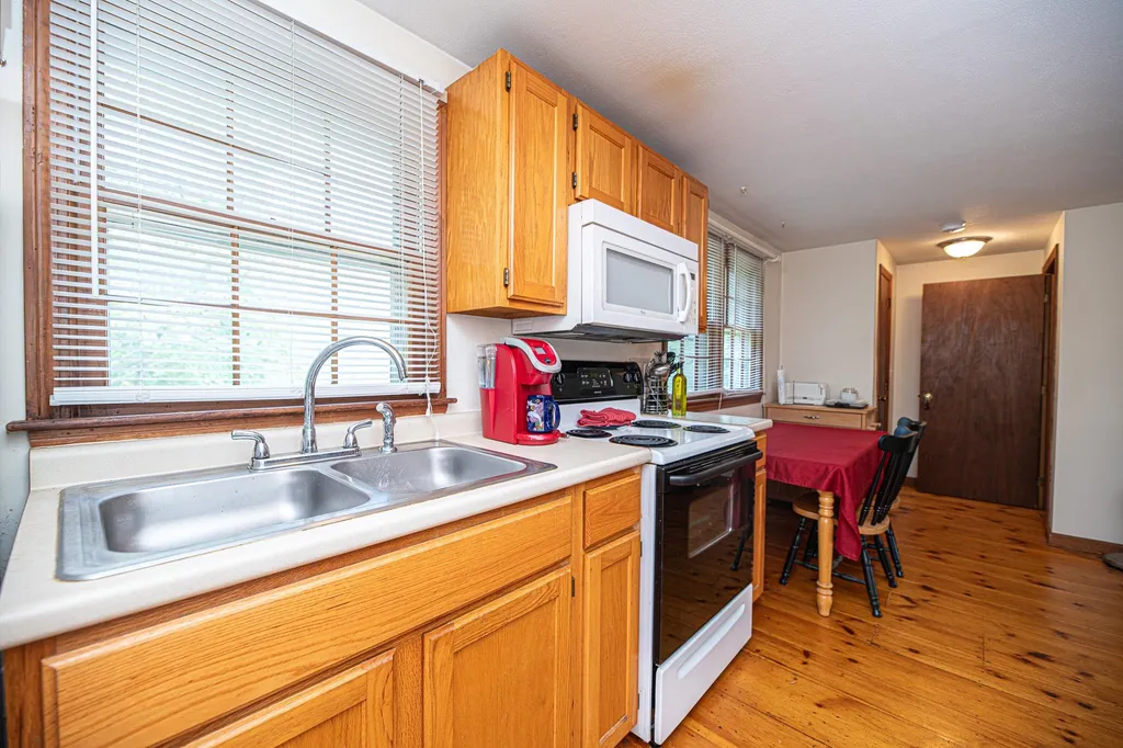 21 Dow Lane Rye NH 03870