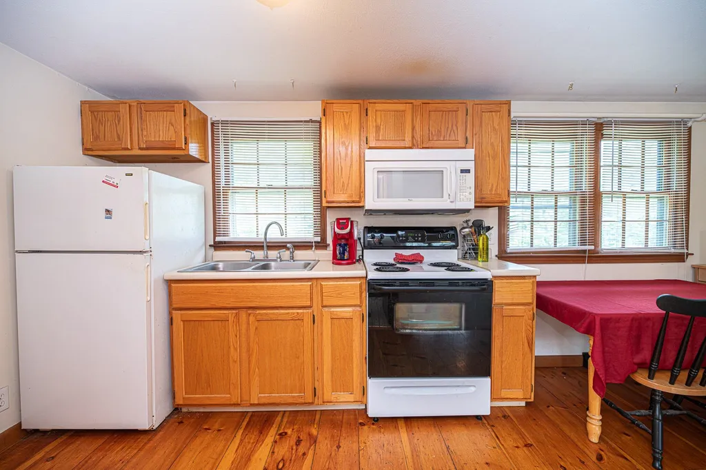 21 Dow Lane Rye NH 03870