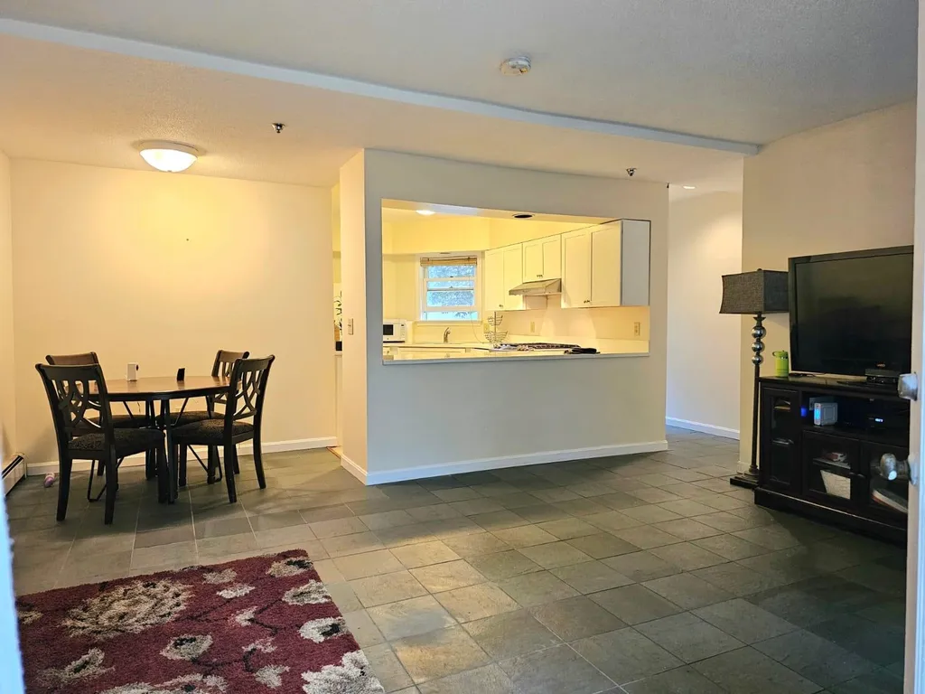 40 Wolf Road Lebanon NH 03766
