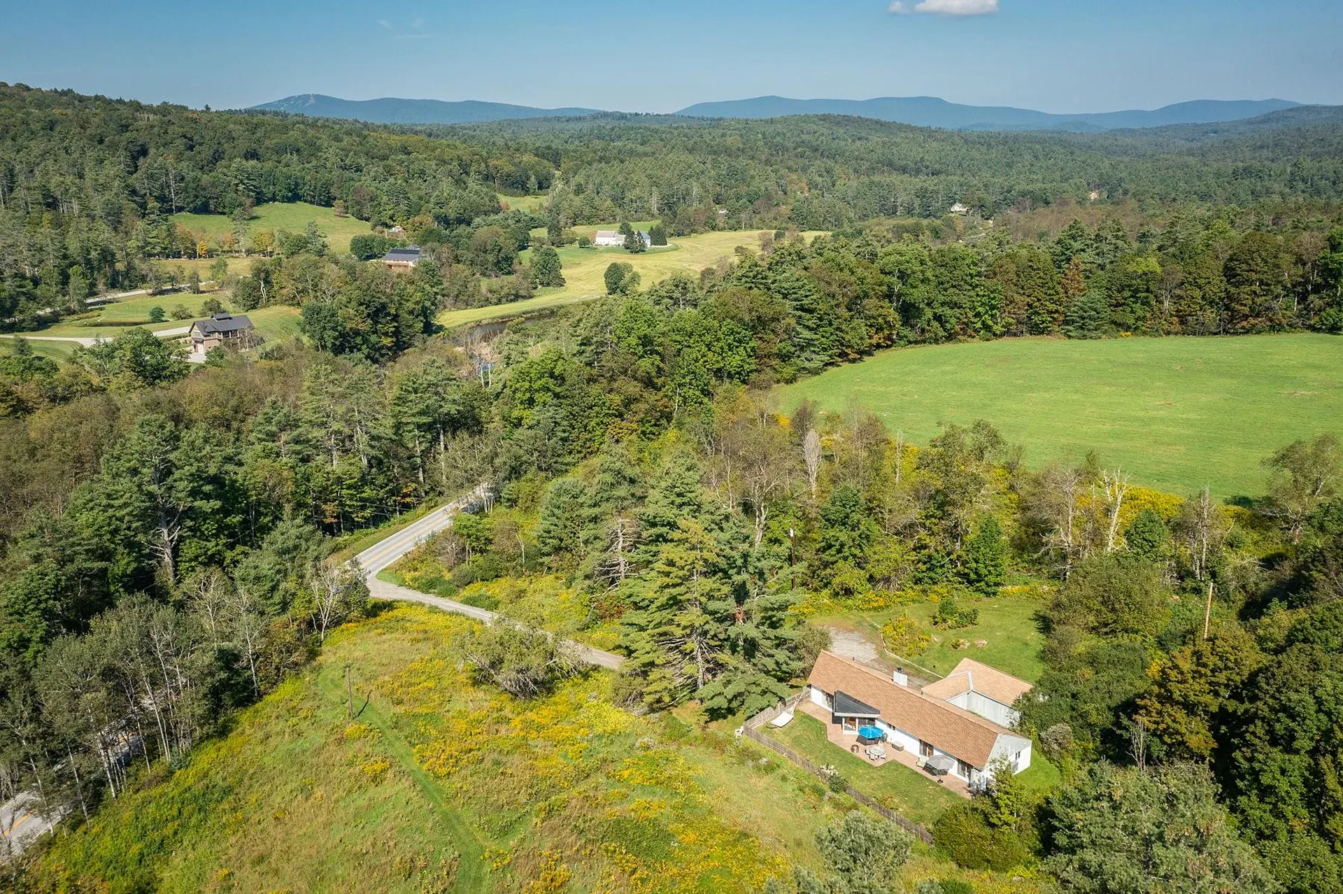 3452 Vt Route 100 Londonderry VT 05155