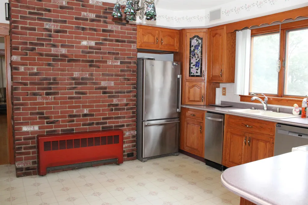 526 Amherst Street Manchester NH 03104