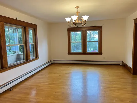 526 Amherst Street Manchester NH 03104