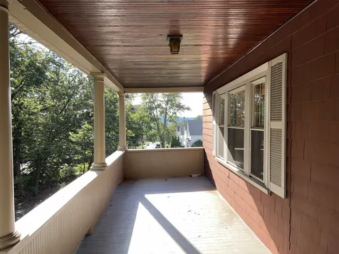 526 Amherst Street Manchester NH 03104