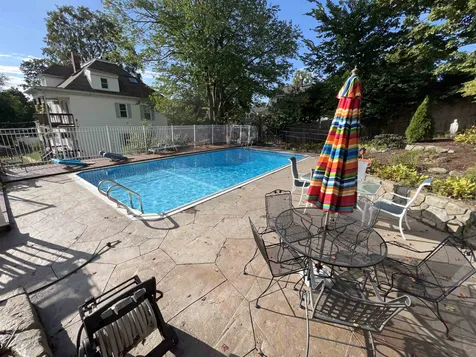 526 Amherst Street Manchester NH 03104