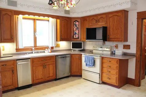 526 Amherst Street Manchester NH 03104