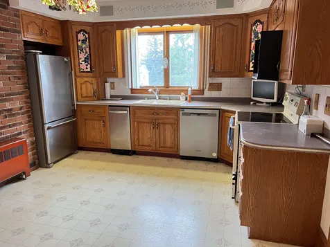 526 Amherst Street Manchester NH 03104