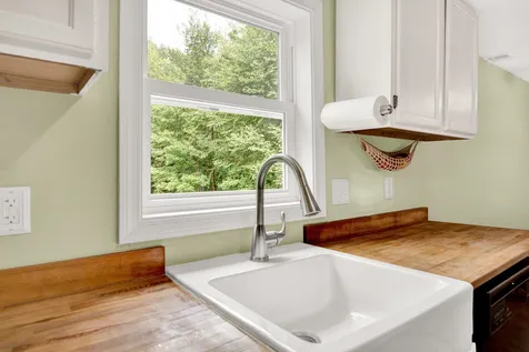 104 Harvey Lake Road Northwood NH 03261