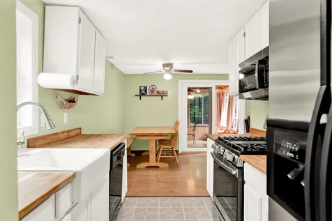 104 Harvey Lake Road Northwood NH 03261