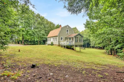 104 Harvey Lake Road Northwood NH 03261