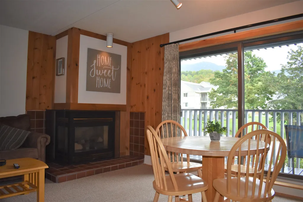 Hakone 18 Cambridge VT 05464