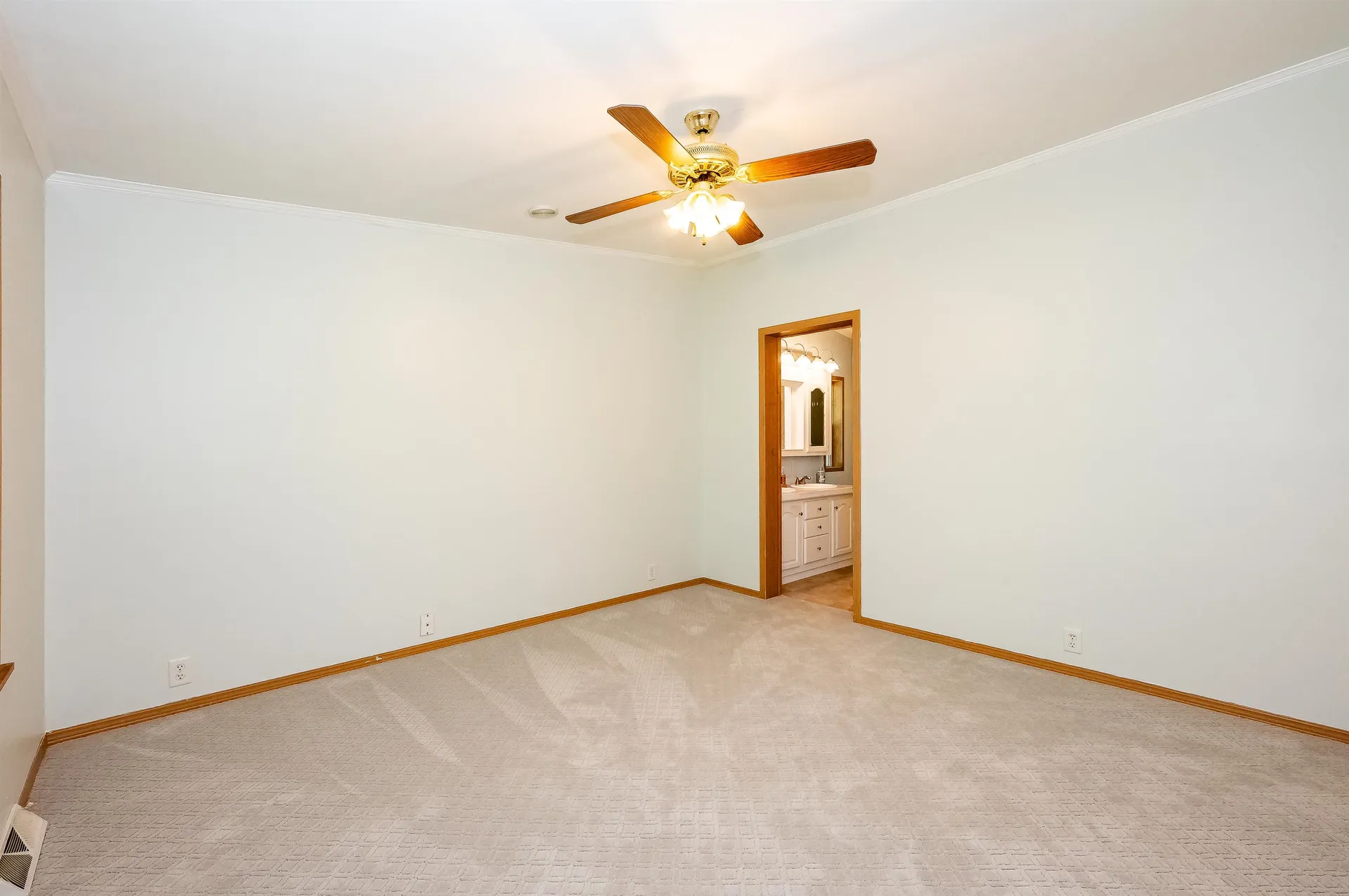 98 Eagle Drive Rochester NH 03868