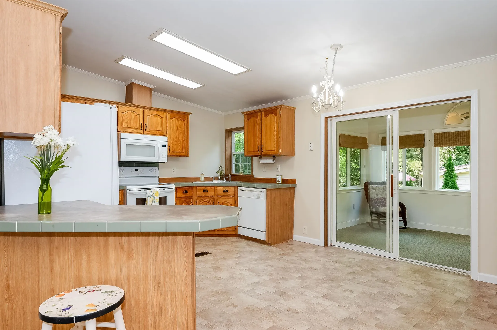 98 Eagle Drive Rochester NH 03868