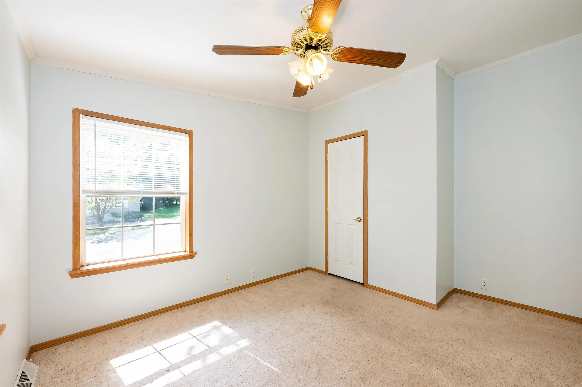 98 Eagle Drive Rochester NH 03868