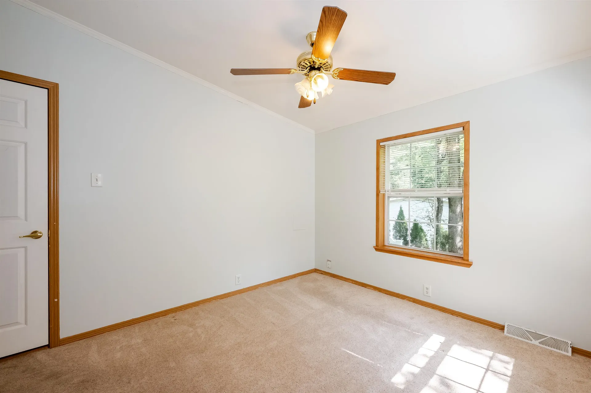 98 Eagle Drive Rochester NH 03868