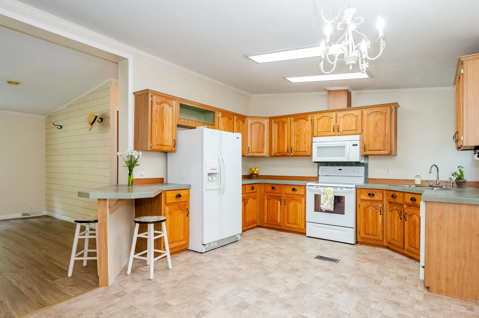 98 Eagle Drive Rochester NH 03868