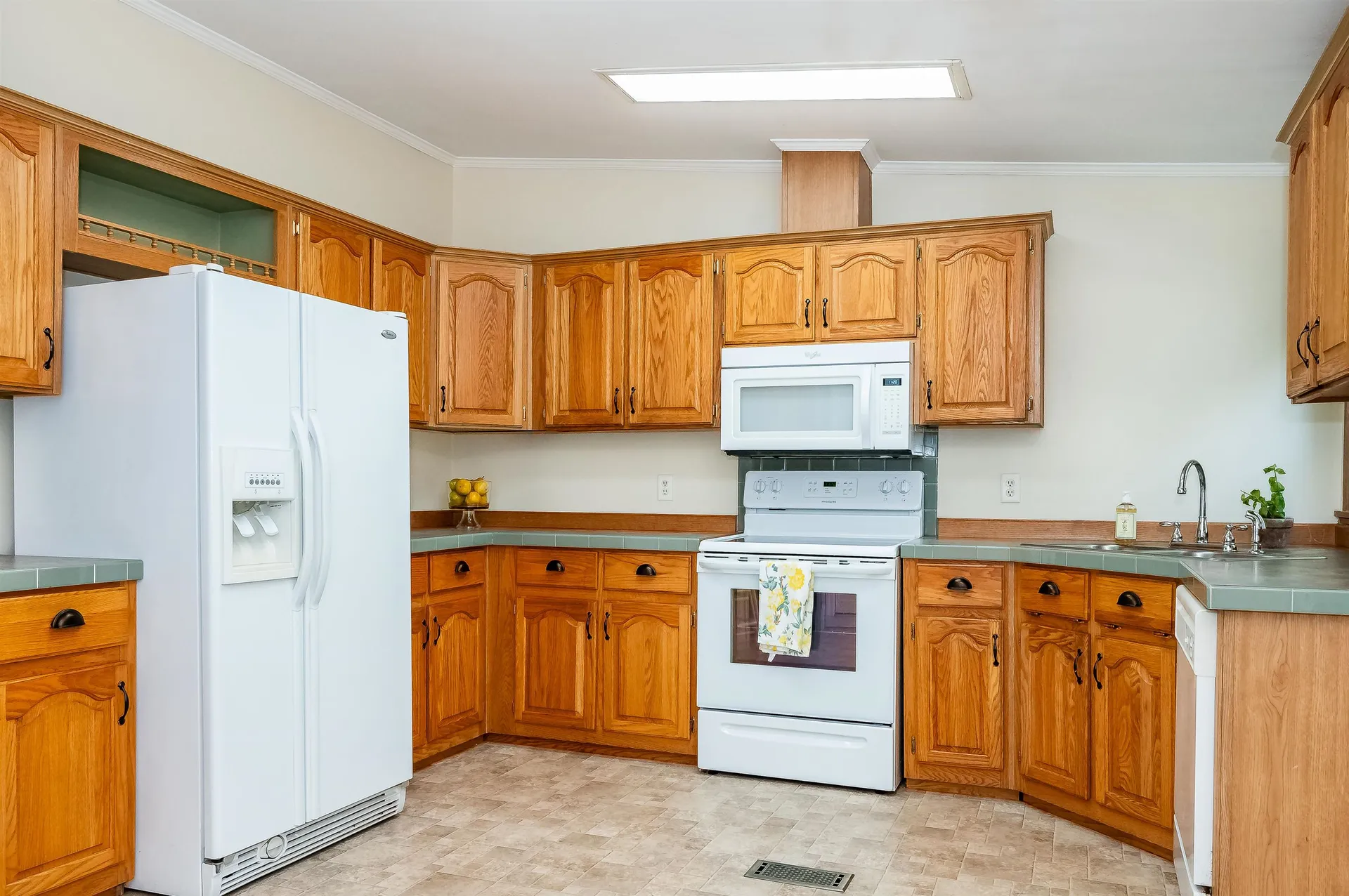 98 Eagle Drive Rochester NH 03868