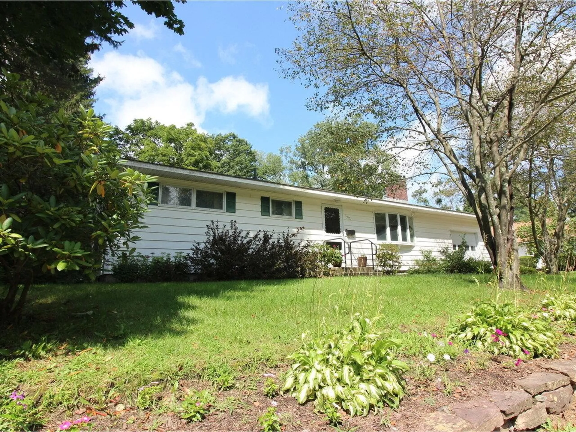 102 Cherry Lane Burlington VT 05401
