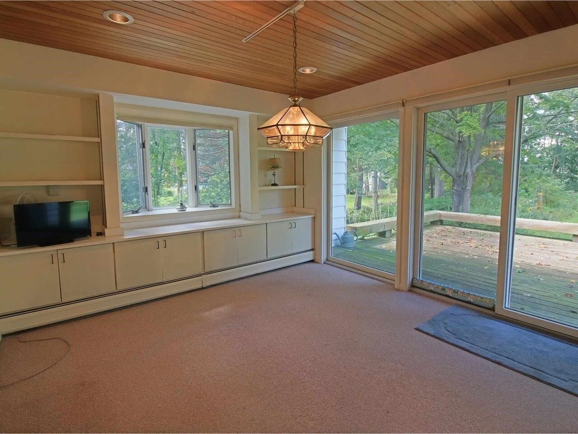 102 Cherry Lane Burlington VT 05401