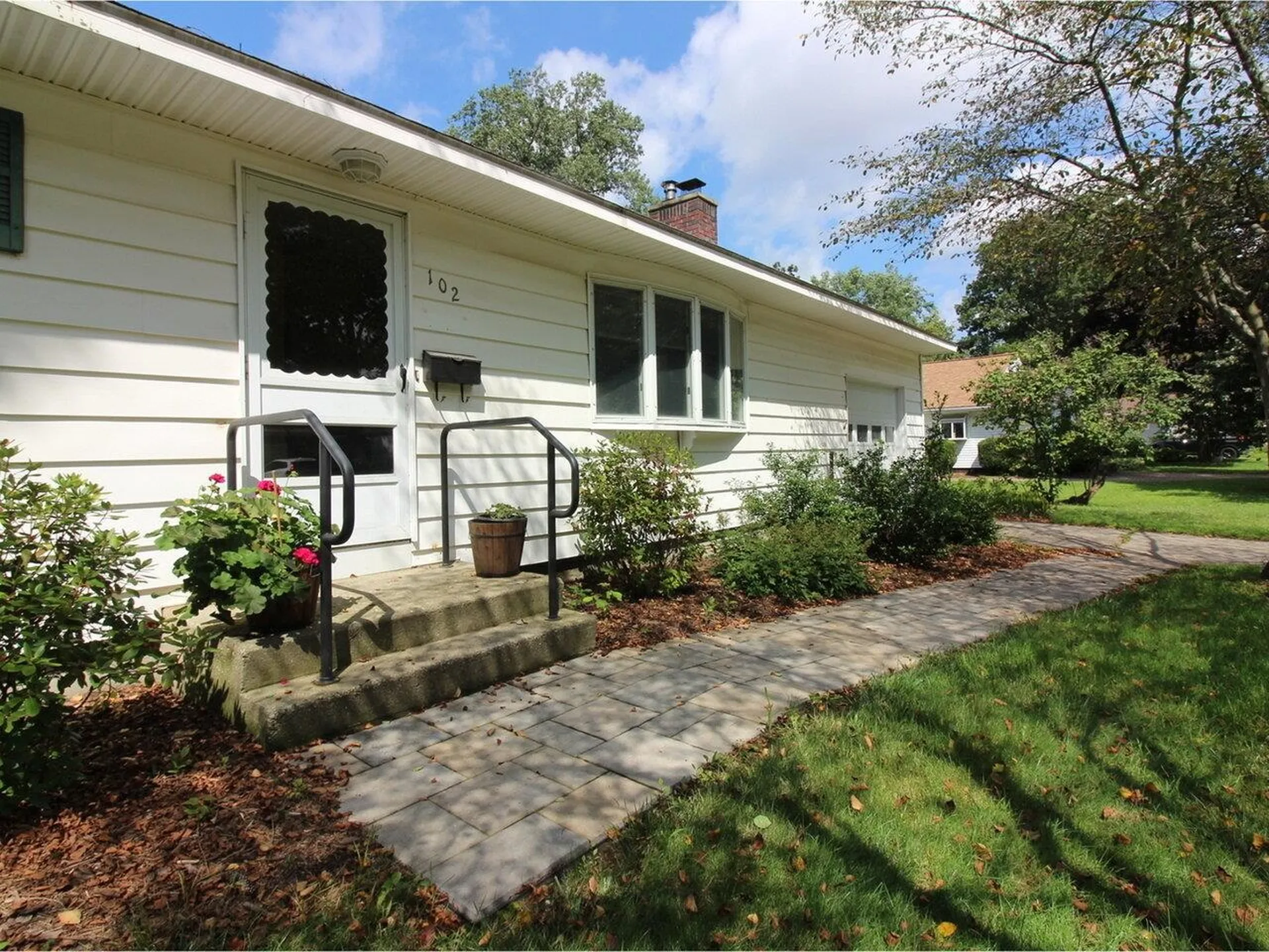102 Cherry Lane Burlington VT 05401