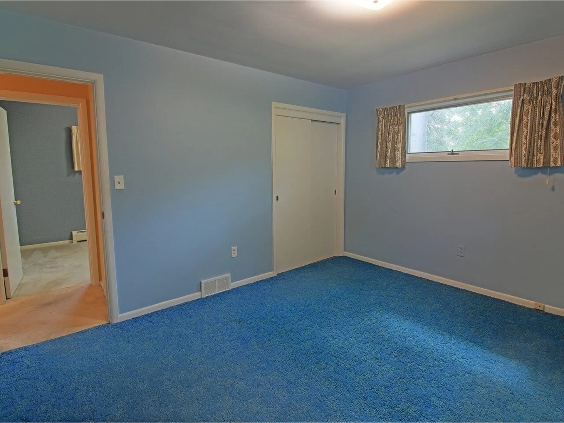 102 Cherry Lane Burlington VT 05401