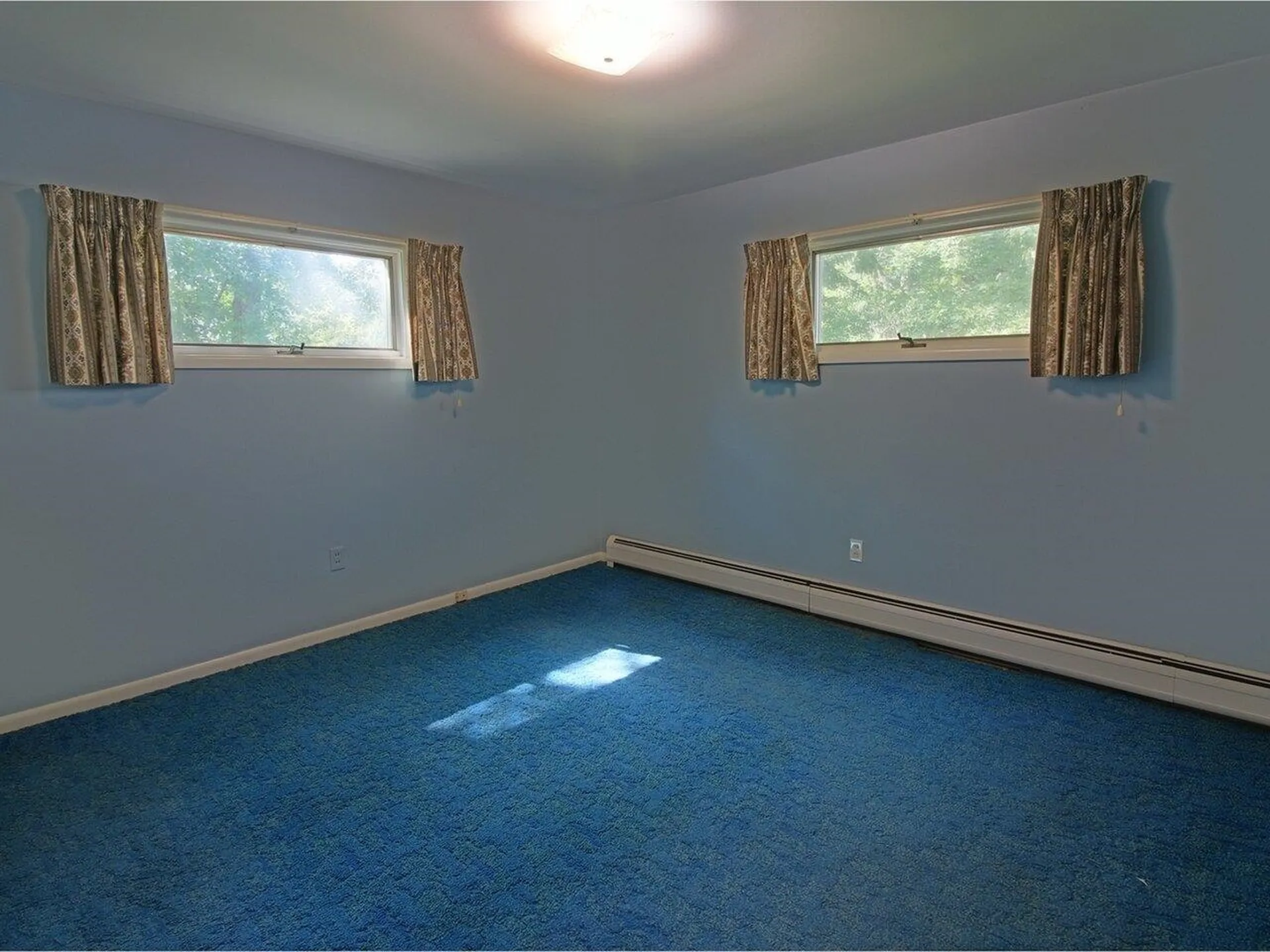 102 Cherry Lane Burlington VT 05401