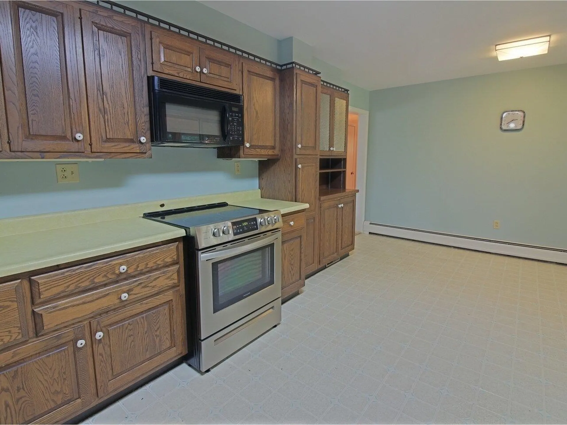 102 Cherry Lane Burlington VT 05401