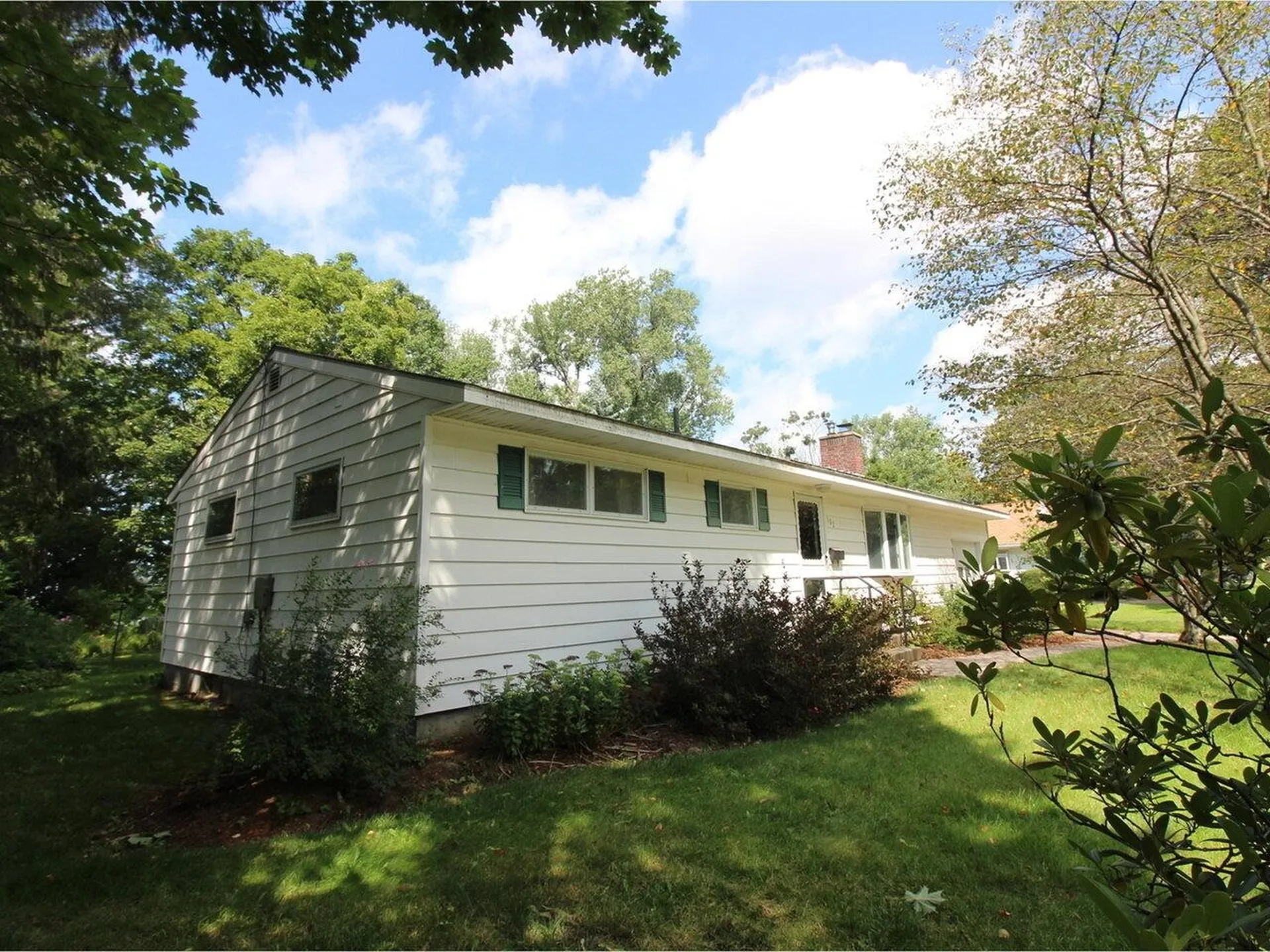 102 Cherry Lane Burlington VT 05401