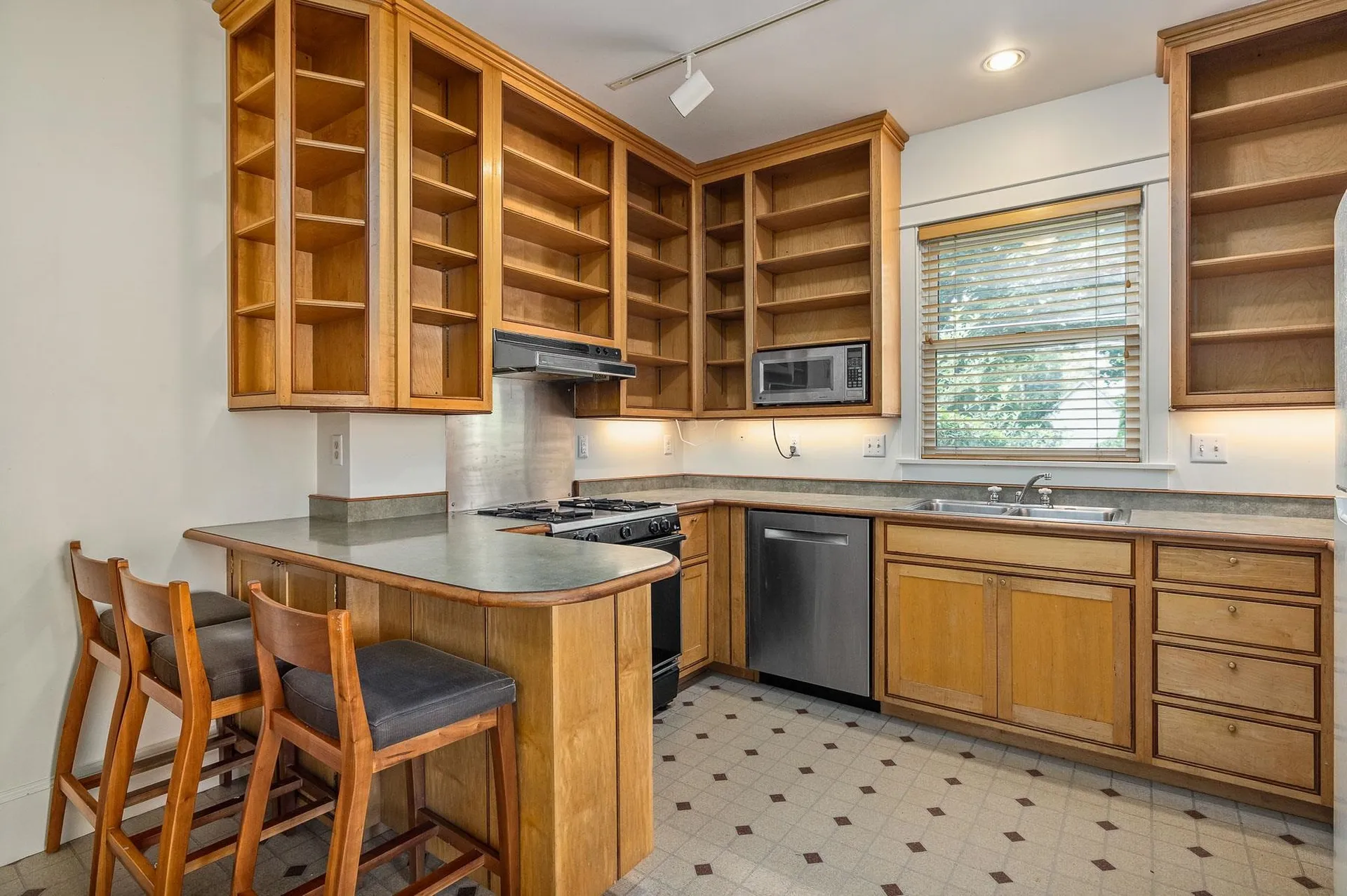 88 Wibird Street Portsmouth NH 03801