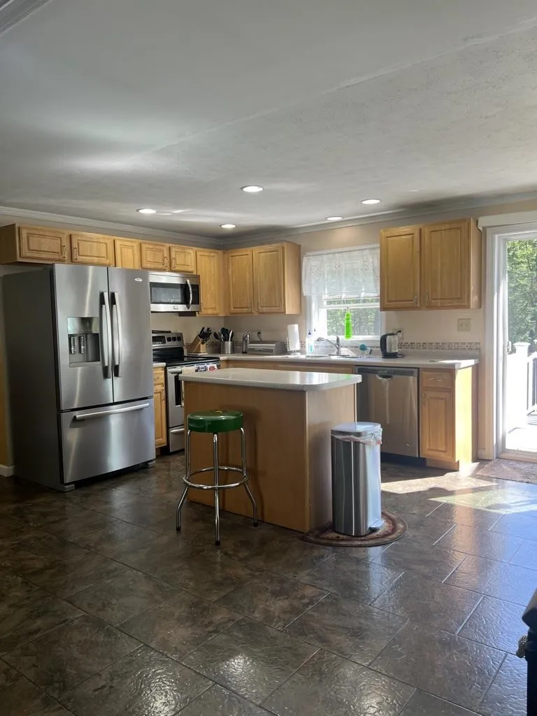22 Hutch Street Swanzey NH 03446