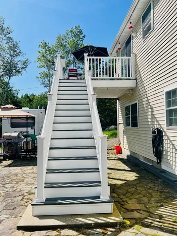 22 Hutch Street Swanzey NH 03446